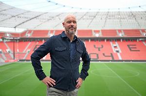 德甲主帥年薪：孔帕尼700萬(wàn)第1滕哈赫550萬(wàn)第2，漢堡主帥60萬(wàn)最低