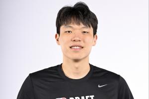 明天就是選秀大會了??吧友們一人一句話祝福一下楊瀚森吧！