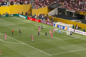 半場就打花！阿什拉夫上半場補(bǔ)時破門，巴黎四球領(lǐng)先！