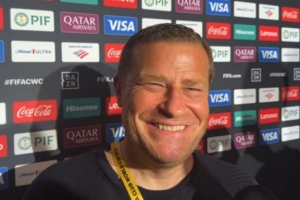 埃貝爾：你覺(jué)得沃爾特馬德值8000萬(wàn)到1億嗎？我說(shuō)了很多次要省錢(qián)