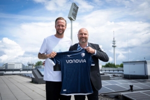 官方：波鴻從柏林聯(lián)簽下33歲后衛(wèi)福格特，雙方簽約至2027年