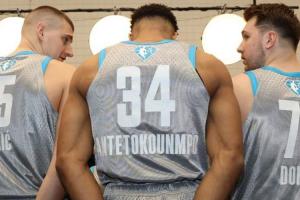 ??歷史級的自由市場！記者曬27年群星璀璨自由市場球星名單！