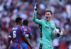 衛(wèi)報(bào)：里昂成功推翻被降入法乙處罰，水晶宮可能被降級(jí)參加歐協(xié)聯(lián)