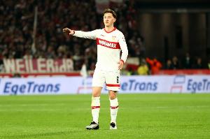 赫內(nèi)斯：斯蒂勒狀態(tài)良好可以上場比賽，努貝爾下周才可以恢復(fù)訓(xùn)練