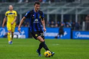 米體：國米計劃2000萬歐出售帕瓦爾，首選引進索勒代替他