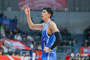 媒體人：拿頂薪的選秀球員越來(lái)越多了 下一個(gè)會(huì)是鄒陽(yáng)嗎？