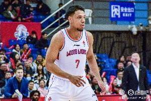 直播吧：同曦與祝銘震簽訂的是為期一年頂薪合同