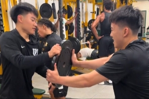 滿(mǎn)滿(mǎn)期待！舊金山大學(xué)開(kāi)啟新賽季訓(xùn)練 王俊杰與趙維倫多次同框