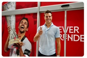 羅馬諾：36歲阿斯皮利奎塔將免簽加盟塞維利亞，已抵達(dá)接受體檢