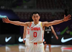 高詩巖和他閃亮的夏天：防到對手寢食難安，拼到質(zhì)疑煙消云散