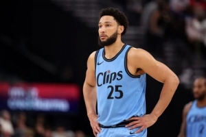 西蒙斯到底是不是有?。? >
                                        </div>
                                    </div>
                                                                        <div   id=