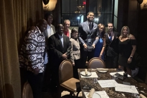 唐斯入選肯塔基名人堂！恩師卡利帕里祝賀并共進(jìn)晚餐