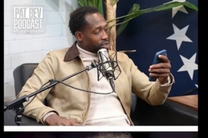 貝弗利銳評(píng)特雷-楊：不是好領(lǐng)袖 光有數(shù)據(jù)卻贏不了球