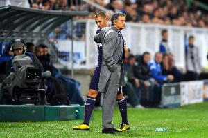 遭辟謠后馬卡再發(fā)文：穆帥親自致電本澤馬，球員認(rèn)真考慮去本菲卡