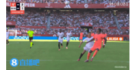 帥不過(guò)三秒...拉什福德瀟灑卸下長(zhǎng)傳，隨后推人被吹犯規(guī)