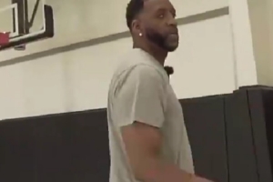 手感還在！麥迪發(fā)布挑戰(zhàn)：你敢接受我的horse挑戰(zhàn)么？