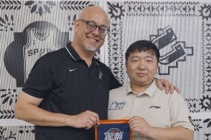 感謝圣安東尼奧馬刺的款待！豐盛晚宴和酷炫周邊已get?