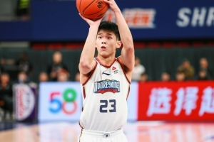 楊瀚森：什么時候約頓飯？林葳：休息或圣誕節(jié)時一起吃火鍋