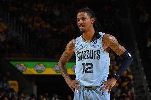 下半場(chǎng)25分率隊(duì)逆轉(zhuǎn)！莫蘭特20中13砍全場(chǎng)最高35分 罰球8中7