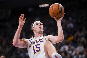 肯尼-史密斯：里夫斯是新林書豪&幼版東契奇 他用絕殺帶隊獲勝