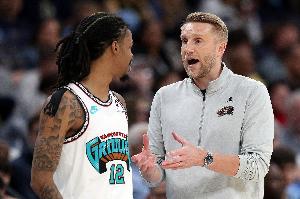 被教練當著全隊面批評！Shams：多支球隊正密切關注莫蘭特的情況