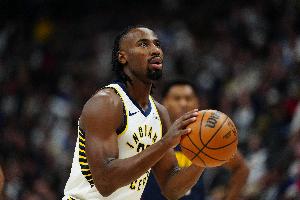 真?zhèn)黄鹆耍】ㄈR爾：內(nèi)史密斯膝蓋扭傷 將至少缺陣4周的時(shí)間