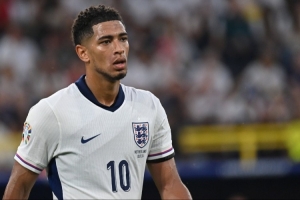 TA：貝林回歸稱不上完美但打下了基礎(chǔ)；三后衛(wèi)打法沒有老陣型自如