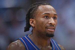 ESPN2026年NBA模擬選秀前五！彼得森狀元被籃網(wǎng)選中 迪班薩榜樣