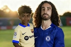 今日趣圖：撫養(yǎng)權(quán)爭奪戰(zhàn)空前激烈，好幾個人都自稱是“亞馬爹”