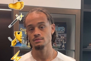 西蒙斯組建完美球員：左腳梅西、右腳+技巧內(nèi)馬爾、速度姆巴佩