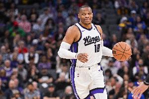 首發(fā)場均15+7+7且命中2+記三分！賽季僅3人：威少、約基奇、077