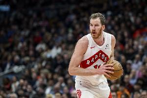 多想擁有你這個(gè)隊(duì)友！珀?duì)柼貭柗智蛑苯觽鹘o裁判