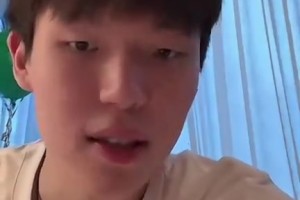 楊瀚森組建游戲的球隊(duì)首發(fā)：控衛(wèi)哈利歐文分位克萊小前鋒伊巴卡！