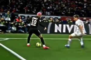 一個人的遠征！給青島紅獅球迷點贊！?。? >
                                        </div>
                                    </div>
                                                                        <div   id=