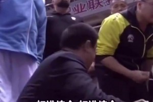 真敢說??！閔鹿蕾執(zhí)教名場面：不行奔籃去，裁判對我們有利