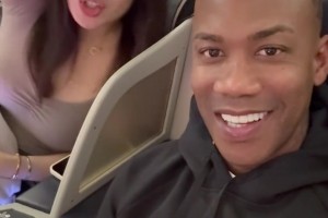 理解周琦了！老馬第一次吃雞蛋灌餅 好吃到瞪大雙眼??