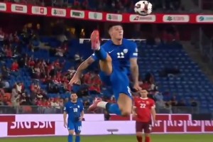 有一說一！舍什科這腳停球什么水平？??