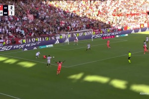 點(diǎn)球不進(jìn)啊！巴爾德造點(diǎn)，萊萬(wàn)點(diǎn)球離譜打偏