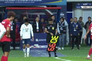 額??！蘇超南通隊(duì)這個(gè)角球戰(zhàn)術(shù)氣氛組到位了，可惜罰的。。。