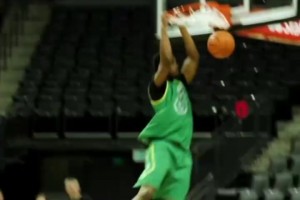 越來越默契！林葳訓練視頻：助攻隊友打成空接！