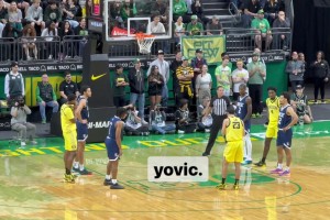 狀態(tài)不佳！林葳半場替補出戰(zhàn)6分鐘3投0中，僅靠罰球得到1分！