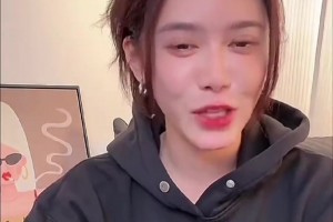 美娜曾說：鯨魚收入高不沾美色，愛了，想談……