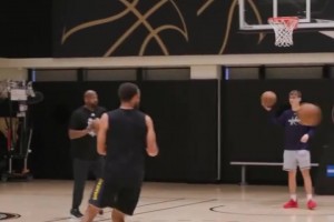 你看到的是庫里的三分，他練的是毫秒級的節(jié)奏、肌肉的記憶 ...