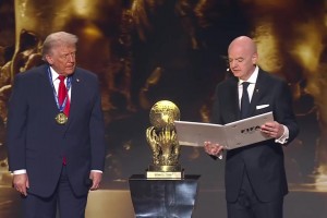 國際足聯(lián)官方：特朗普獲得首屆國際足聯(lián)和平獎！